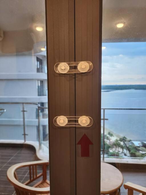 Luxurious Seaview 3br Danga Bay Royal By Gdragon Apartment Johor Bahru