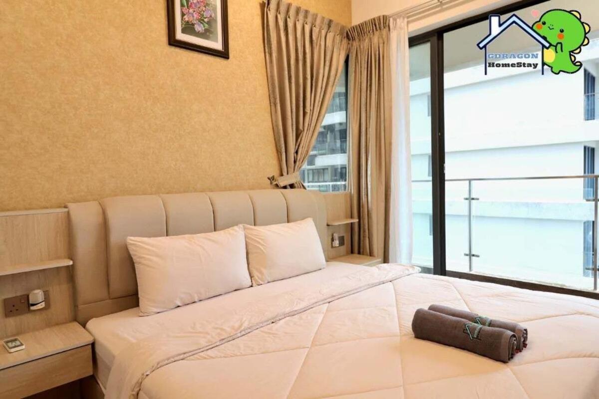 Luxurious Seaview 3br Danga Bay Royal By Gdragon